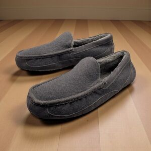 UGG Men's wool suede Charcoal Slip-On Loafers custom Sz 17 slippers